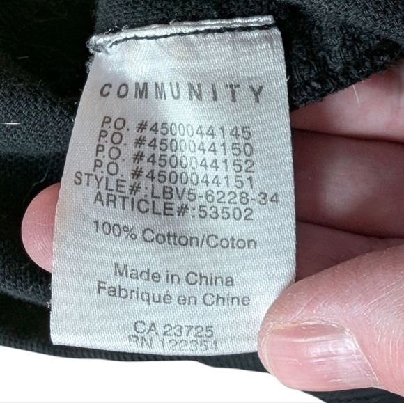 Aritzia Community Cebu Pant Black Cargo Cotton Jogger Pockets Women's size Small - Picture 9 of 12